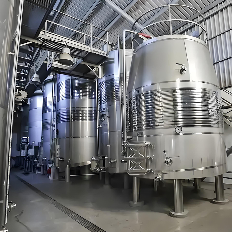 Quelle est la diff&eacute;rence entre le processus de fabrication du vin blanc et rouge